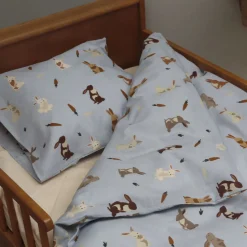 Babysengetøj - Dancing Rabbits*By mats Hot