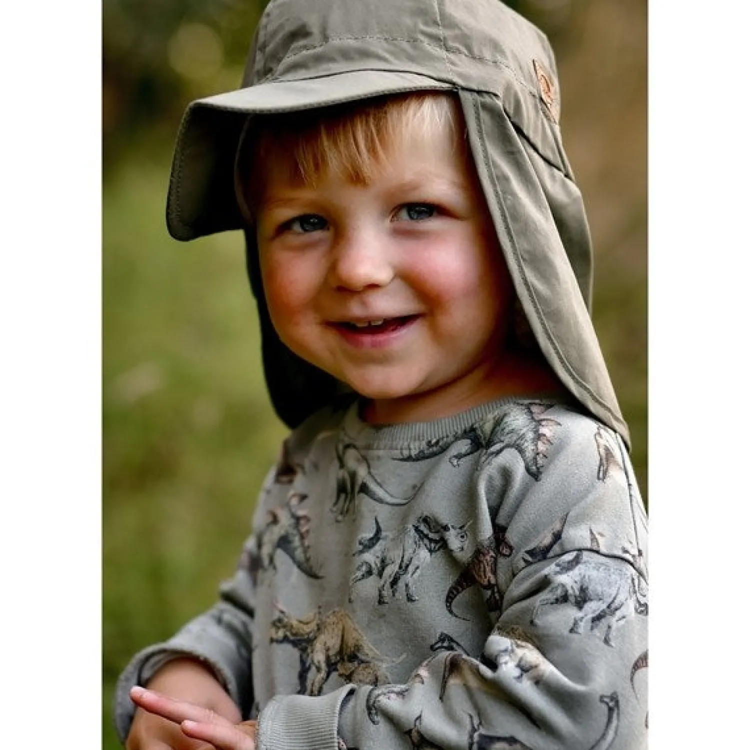 Solhat Solid Dusty Olive*Mikk-Line New