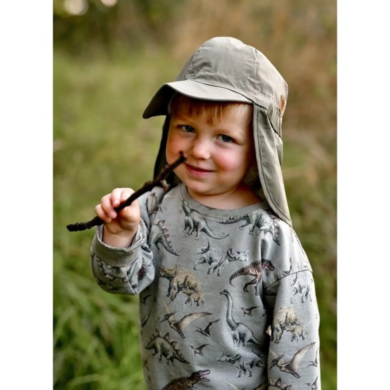 Solhat Solid Dusty Olive*Mikk-Line New