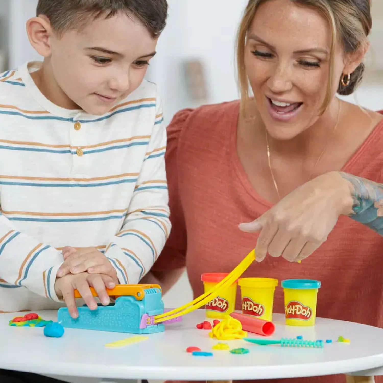 Fun Factory Starter Set*Play-Doh Hot